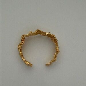 Gold Textured Women's Ring